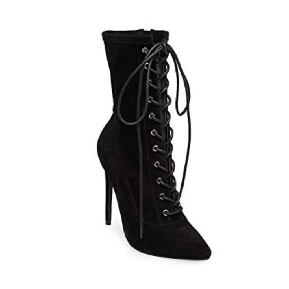 STEVE MADDEN Lace up SATISFIED boots in BOX